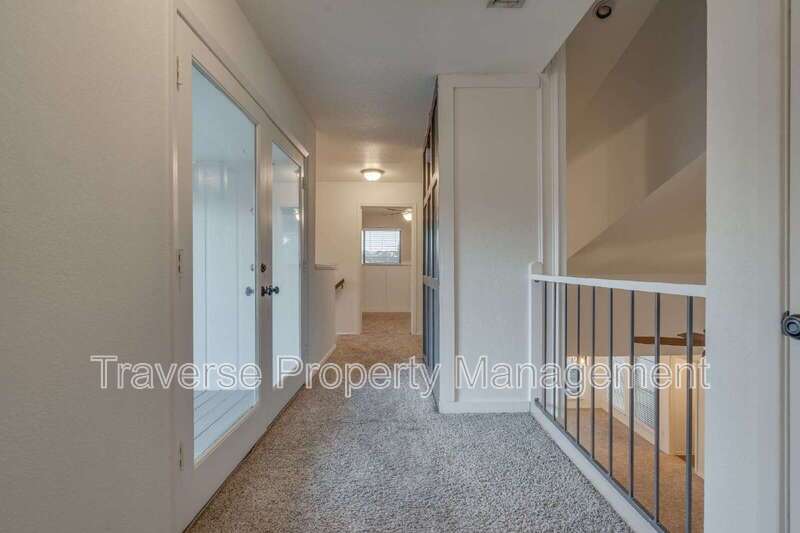 Charming 3-bedroom, 3-bathroom home directly across from the Marina at Eagle Mountain Lake! property image