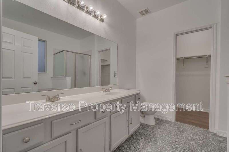 Charming 3-bedroom, 2-bathroom single-family home located in North Fort Worth! property image