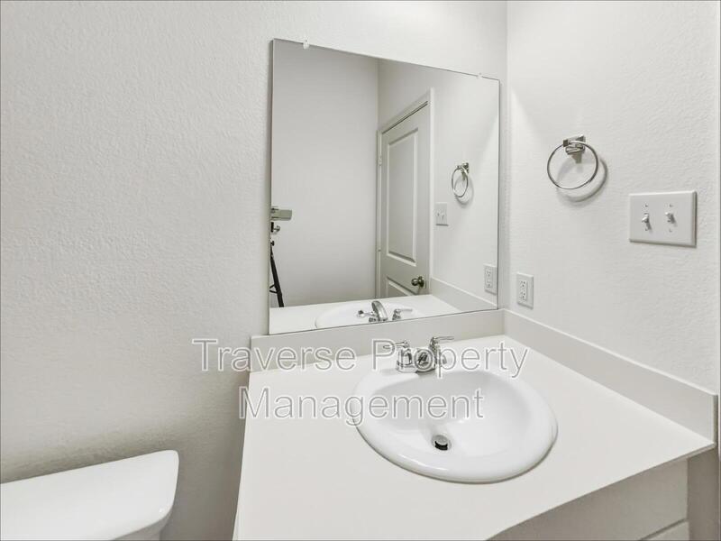 Immaculate and open-concept 3-bedroom, 2-bathroom home in Haslet! property image